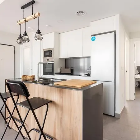 Casa Con Piscina Climatizada Y Vistas Al Mar Nyaraló